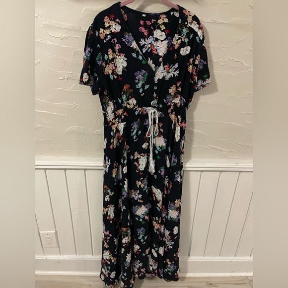 Flowy maxi dress - Picture 6 of 10